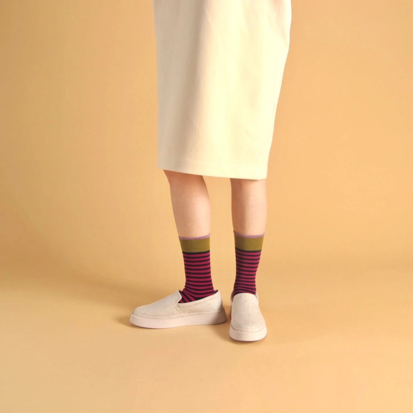 Wazi Unisex Designer Socks - Raspberry
