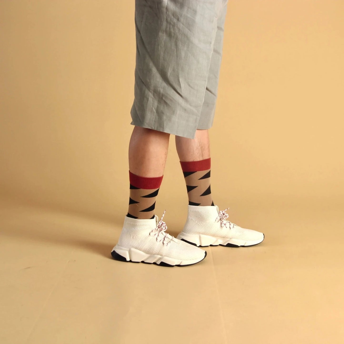 Wazi Unisex Designer Socks - Zigzag