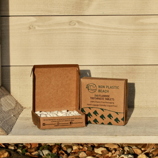 plastic free solid toothpaste tablets travel teeth cleaning eco sustainable bathroom