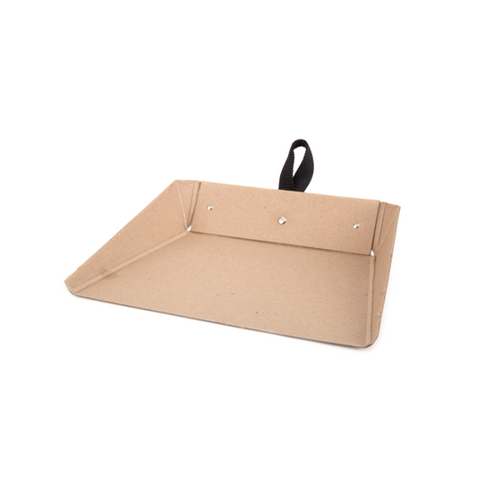 Iris Hantverk Scandinavian Skandi design cardboard dustpan home cleaning